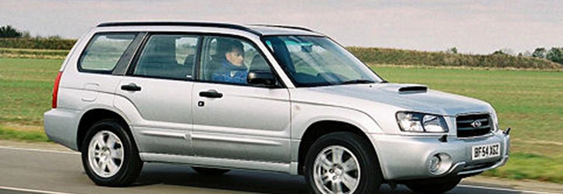 Subaru Forester 2.5 XT (2004)